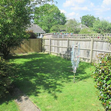 The Bungalow Lymington With New Forest 1 Mile Villa Bagian luar foto